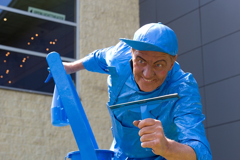 valkenburg living statue levend standbeeld evenement event festival festiviteit kunst art straatkunst streetart artiest beeld beeldhouwwerk